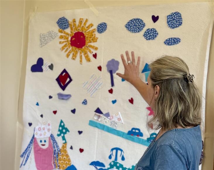 <p>Women in Touch woman tapestry</p>
